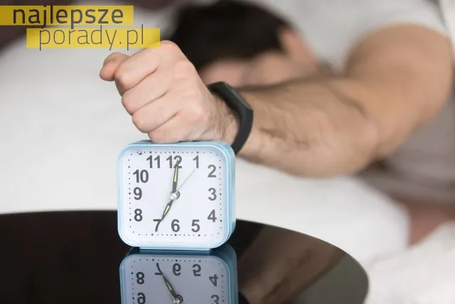 Ile godzin snu potrzebuje człowiek, żeby się wyspać?