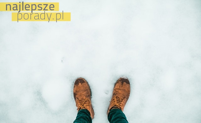 Jak przystosować buty do chodzenia zimą?