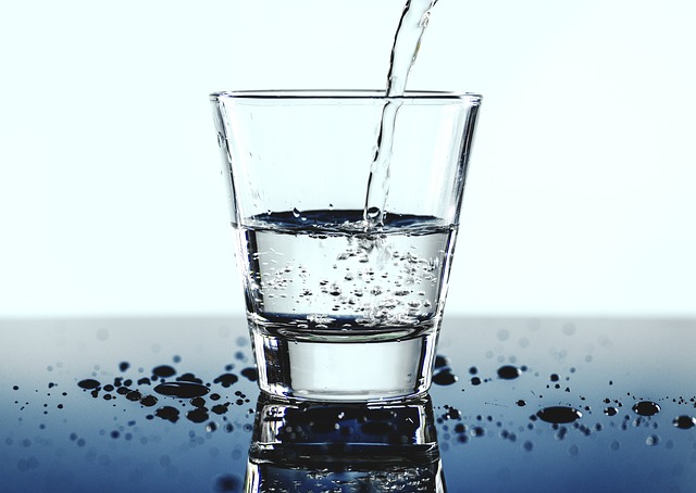 Dlaczego warto filtrować wodę?