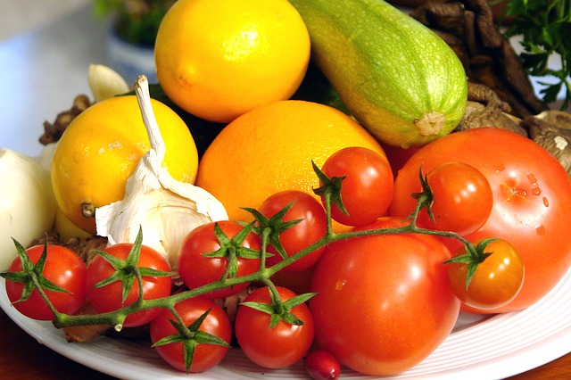 Których owoców i warzyw lepiej nie jeść zimą?