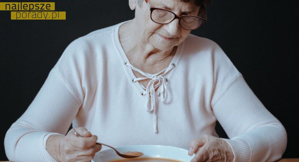 Brak apetytu u seniora - jakie mogą być przyczyny i jak mu pomóc?