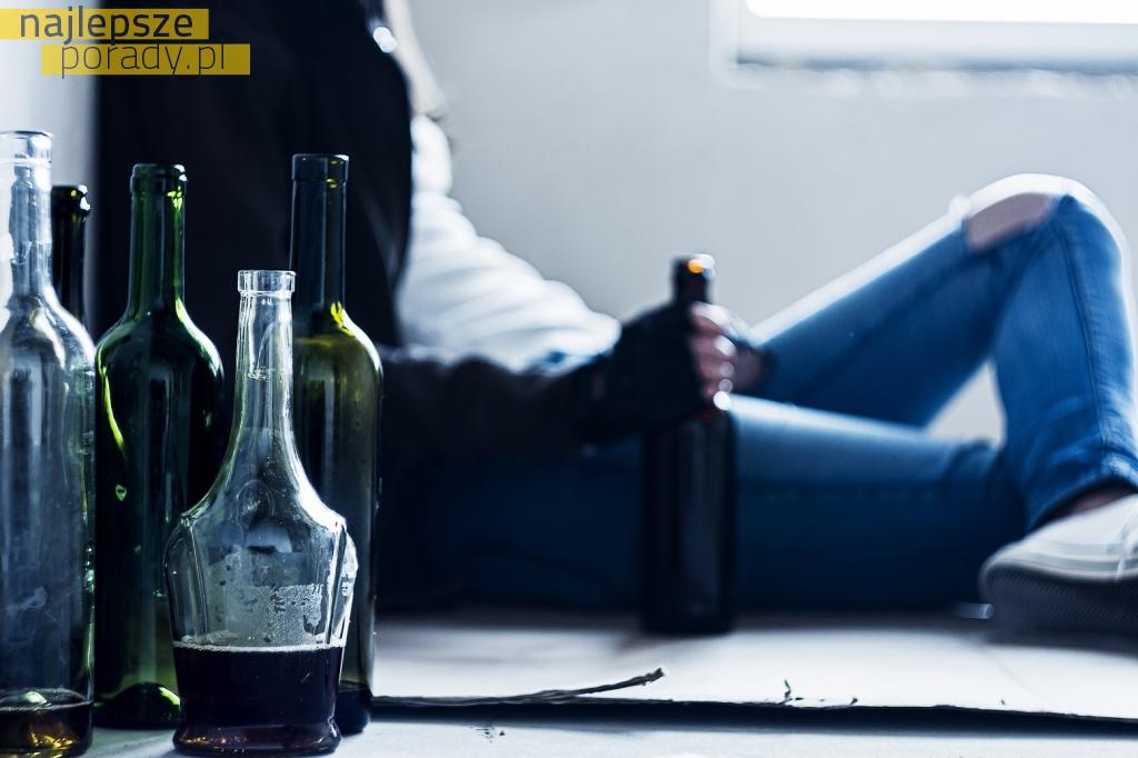 Zaszycie alkoholowe ‒ zasada działania, skuteczność i zastosowanie wszywki w leczeniu uzależnienia