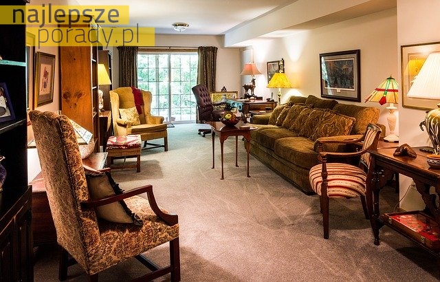 Jak wybrać klasyczną sofę do salonu?